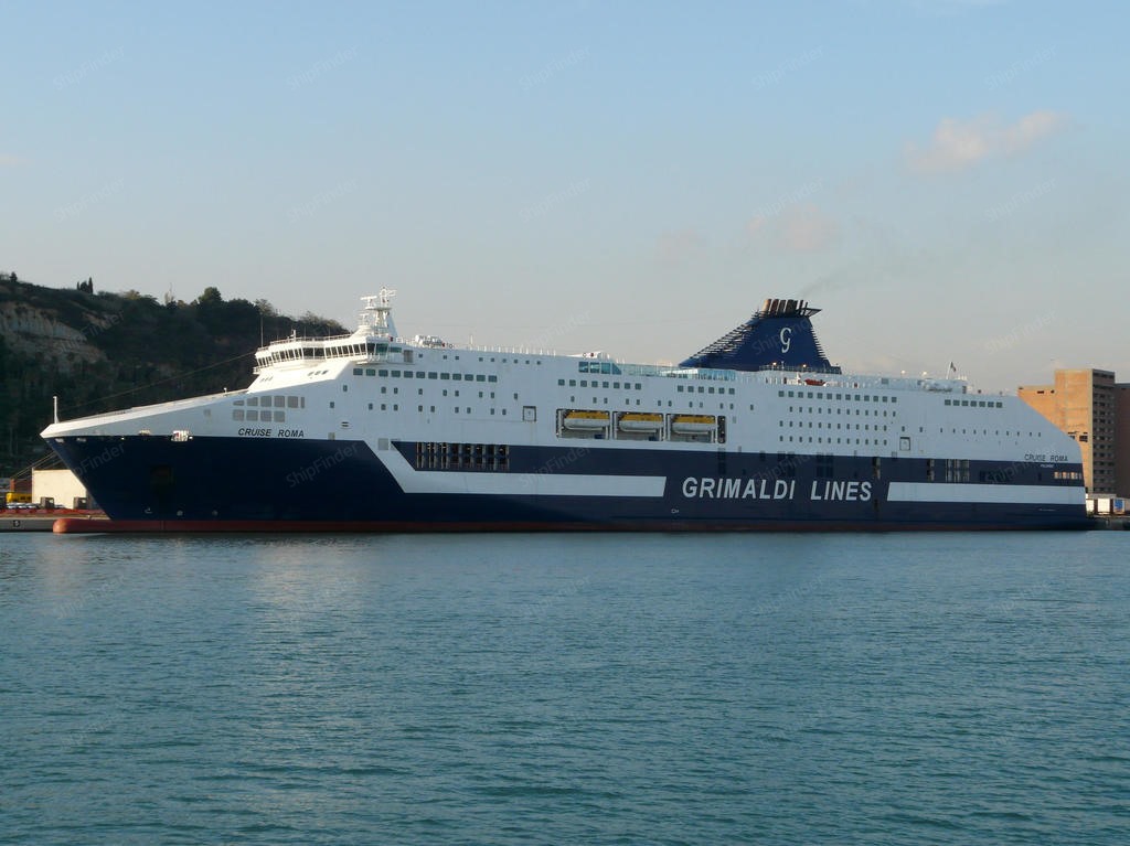 CRUISE ROMA, Passenger ship - Current position, specs & port calls ...