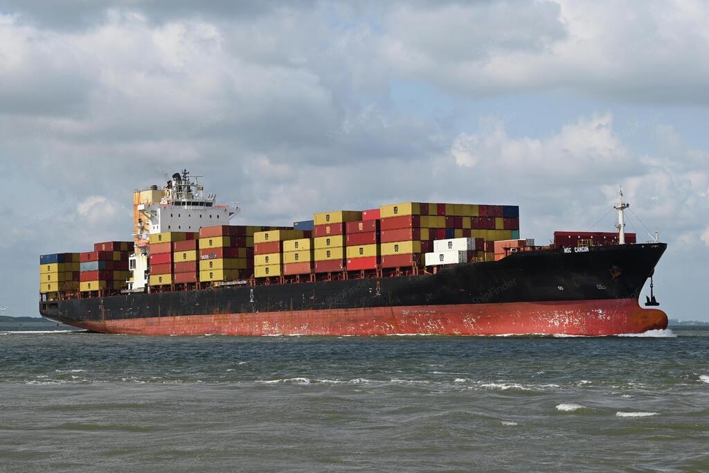 Iv Msc MSC CANCUN IV, Container ship - Current position, specs & port calls ...