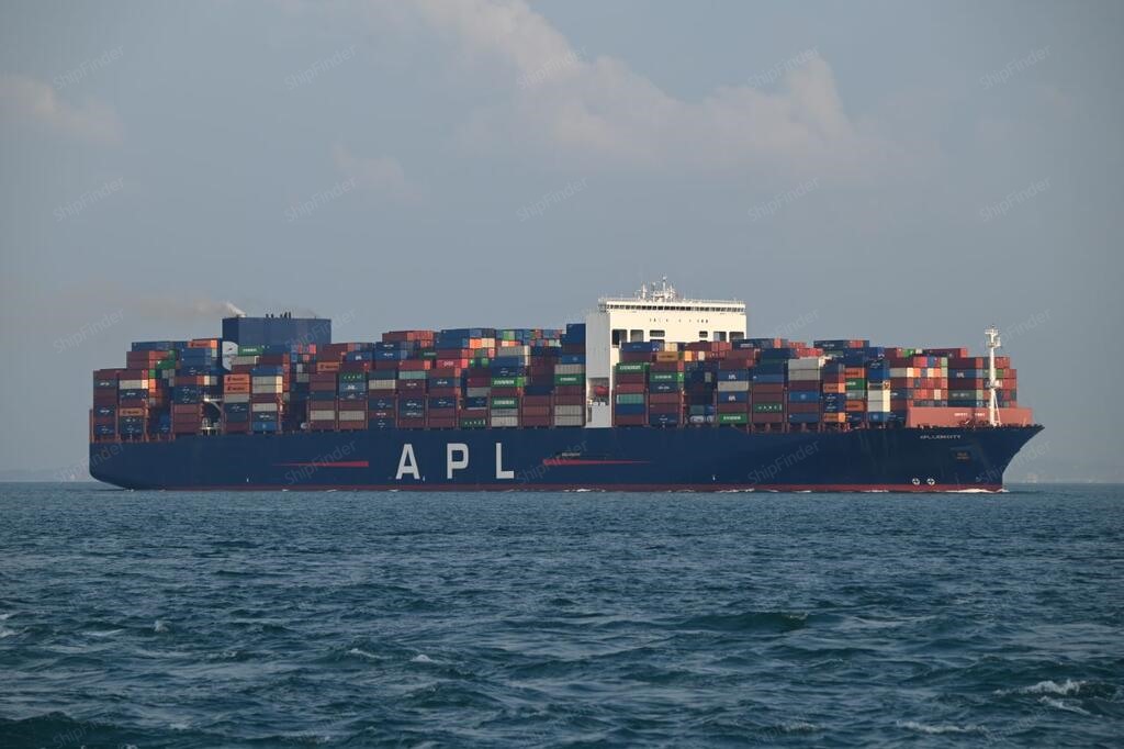 APL LION CITY, Container ship - Current position, specs & port calls ...